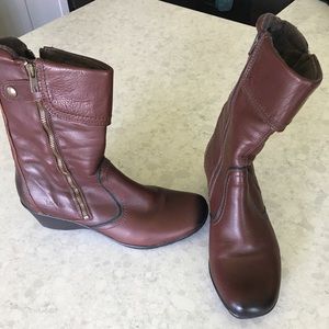 Taos Brown Burgundy Boots